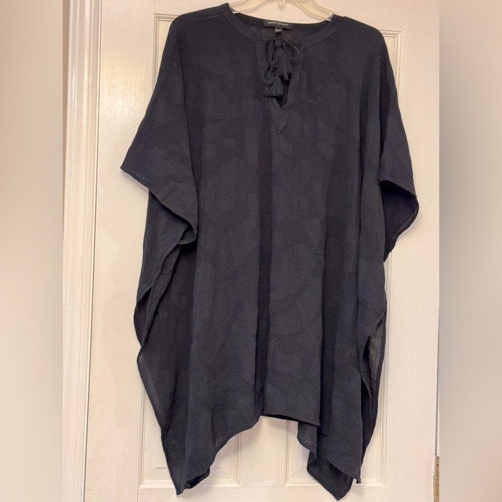 Banana Republic Black Swim Coverup with Elegant Design